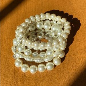Chico’s Pearl Bracelet
